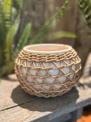 Rattan Planter White on wood stool front view